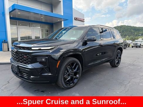 Used 2024 Chevrolet Traverse RS AWD/4WD image 1