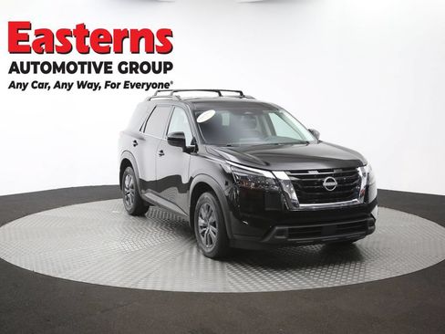 Used 2024 Nissan Pathfinder SV w/ Lighting Package (N92) AWD/4WD image 50