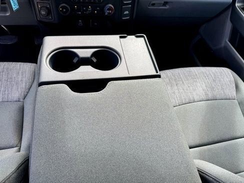 Used 2023 Ford F450 4x4 Crew Cab Super Duty image 21