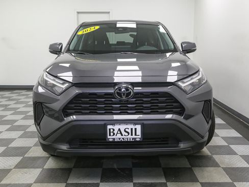 Used 2024 Toyota RAV4 LE AWD/4WD image 3