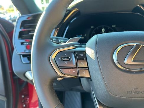 Used 2025 Lexus RX 350 FWD image 22