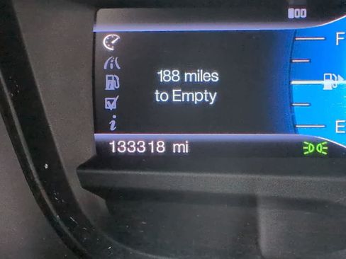 Used 2013 Ford Explorer XLT FWD image 25