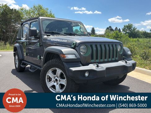Used 2018 Jeep Wrangler Unlimited Sport S AWD/4WD image 1