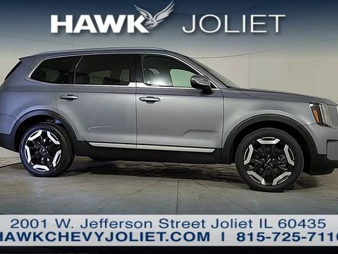 Used 2025 Kia Telluride S AWD/4WD image 8