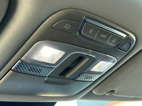 Used 2022 Kia Telluride EX w/ EX Premium Package image 25