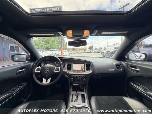 Used 2013 Dodge Charger R/T RWD image 11