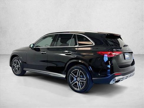 Used 2026 Mercedes-Benz GLC 300 image 7