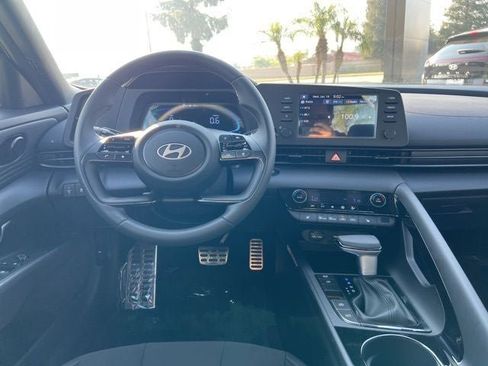 New 2026 Hyundai Elantra SEL Sport Premium image 17