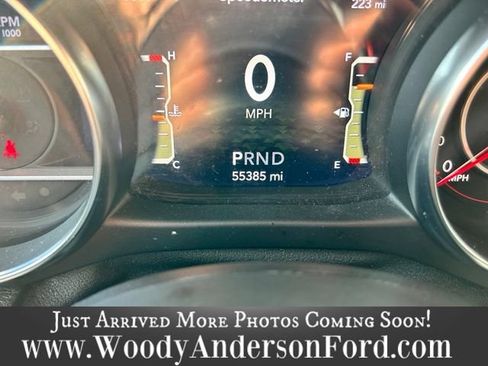 Used 2021 Jeep Wrangler Unlimited Rubicon AWD/4WD image 11