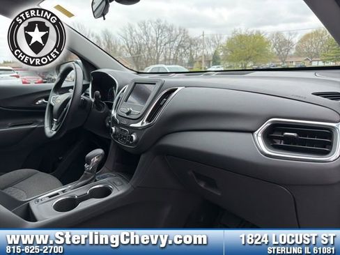 Used 2024 Chevrolet Equinox LT image 11