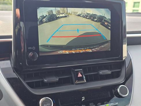 Used 2024 Toyota Corolla SE image 29