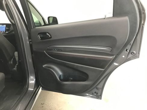 Used 2025 Dodge Durango GT image 41