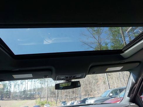 Used 2019 GMC Sierra 1500 AT4 w/ AT4 Premium Package image 14