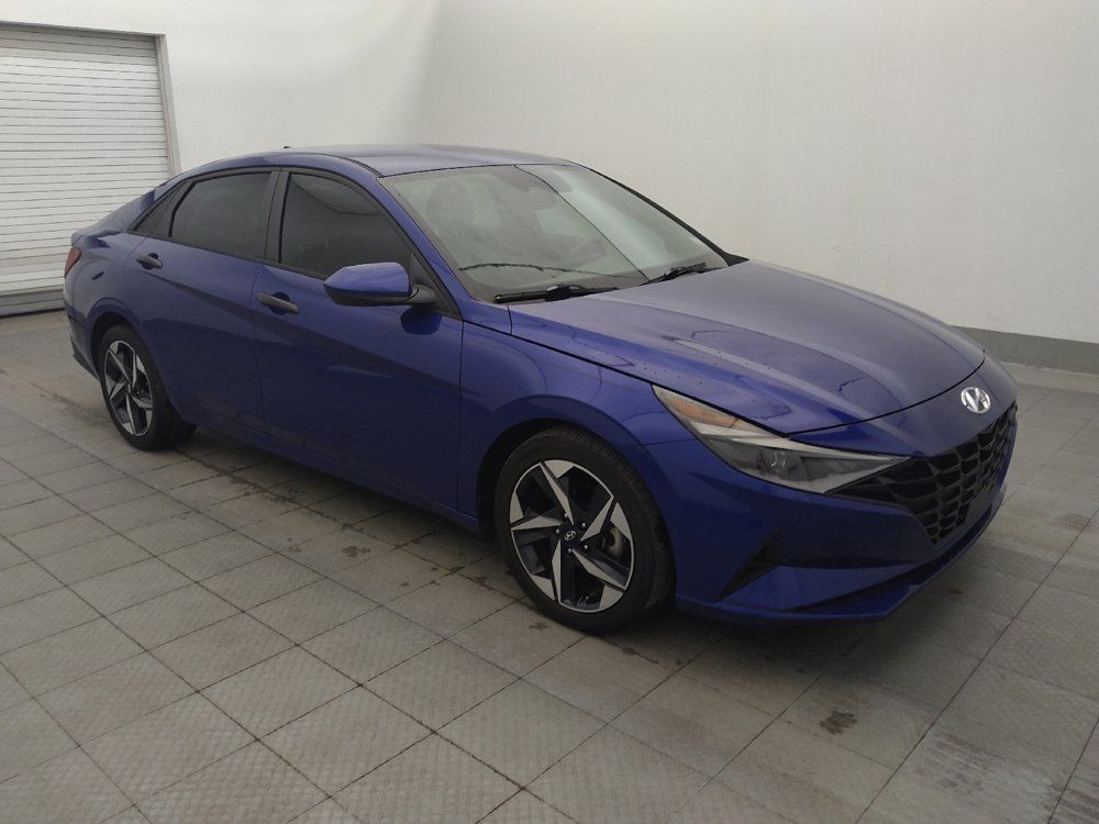 Used 2023 Hyundai Elantra SEL w/ Convenience Package FWD image 11
