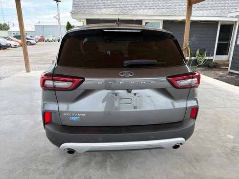 Used 2023 Ford Escape Active FWD image 5