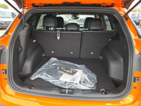 New 2026 Jeep Compass Latitude image 19