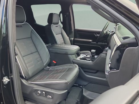 Certified 2026 GMC Sierra 1500 AT4X AWD/4WD image 15