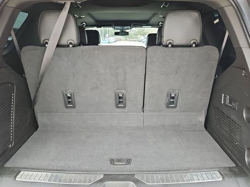 Used 2022 GMC Yukon AT4 image 28