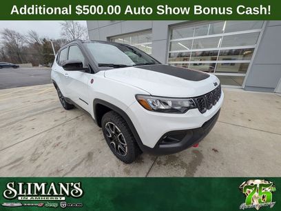 New 2026 Jeep Compass Trailhawk w/ Sun, Sound & Navigation Group