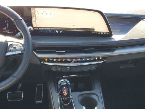 Used 2024 Cadillac XT4 Sport image 23