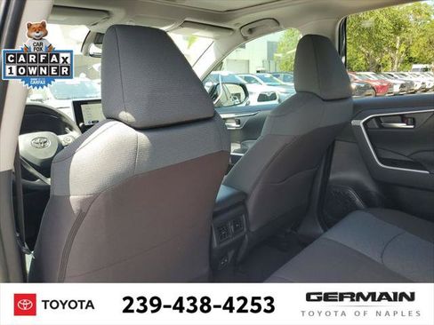 Certified 2025 Toyota RAV4 XLE w/ Convenience Package FWD image 22