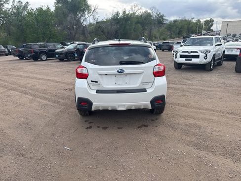 Used 2016 Subaru Crosstrek 2.0i Premium w/ Popular Package #2 AWD/4WD image 2