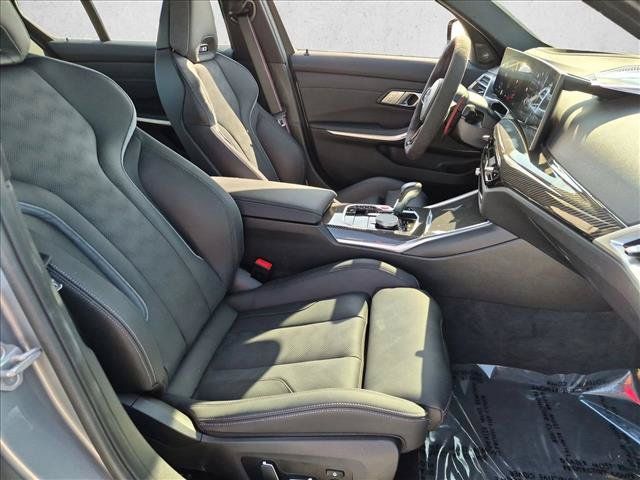 Used 2026 BMW M3 Competition AWD/4WD image 21