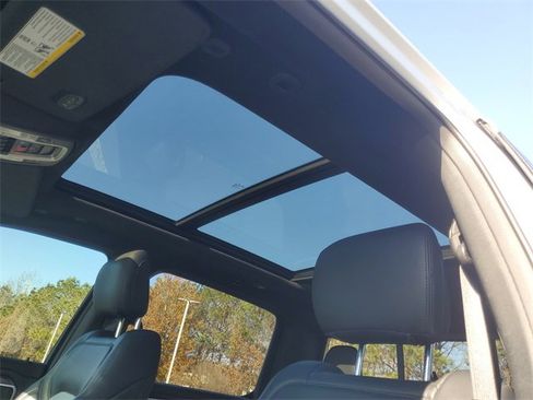 Used 2023 RAM 1500 Big Horn image 15