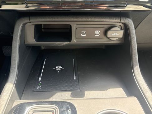 New 2026 Honda Pilot Touring image 16