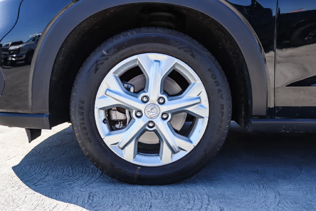 Used 2025 Honda HR-V LX image 11