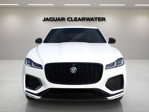 Used 2026 Jaguar F-PACE R-Dynamic S AWD/4WD image 8