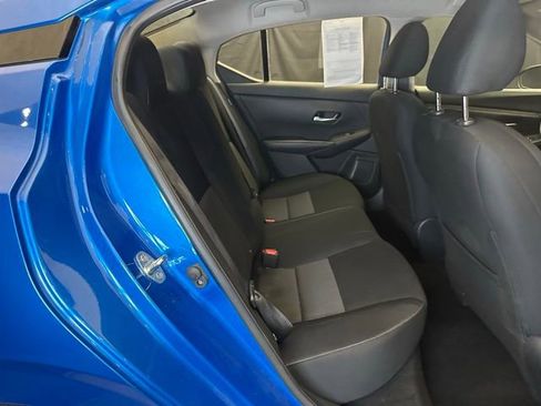 Used 2022 Nissan Sentra SV w/ All-Weather Package FWD image 17