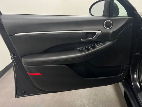 Used 2023 Hyundai Sonata SEL FWD image 12
