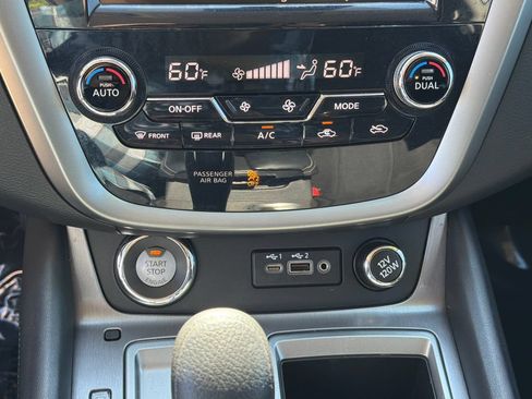 Used 2023 Nissan Murano S FWD image 25