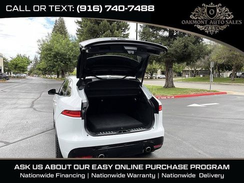 Used 2017 Jaguar F-PACE S AWD/4WD image 16