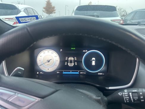 Used 2021 Hyundai Santa Fe Calligraphy image 5