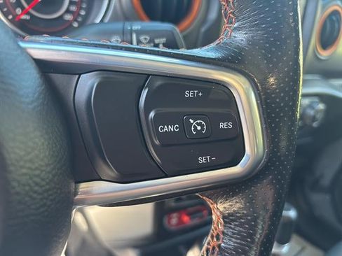 Used 2021 Jeep Gladiator Mojave AWD/4WD image 17