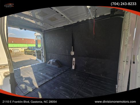 Used 2021 Ford Transit 250 Medium Roof w/ Interior Upgrade Package RWD image 10