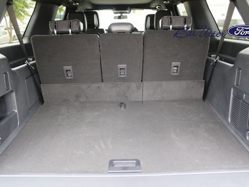 New 2027 Ford Expedition Max Platinum w/ Stealth Appearance Package RWD image 6