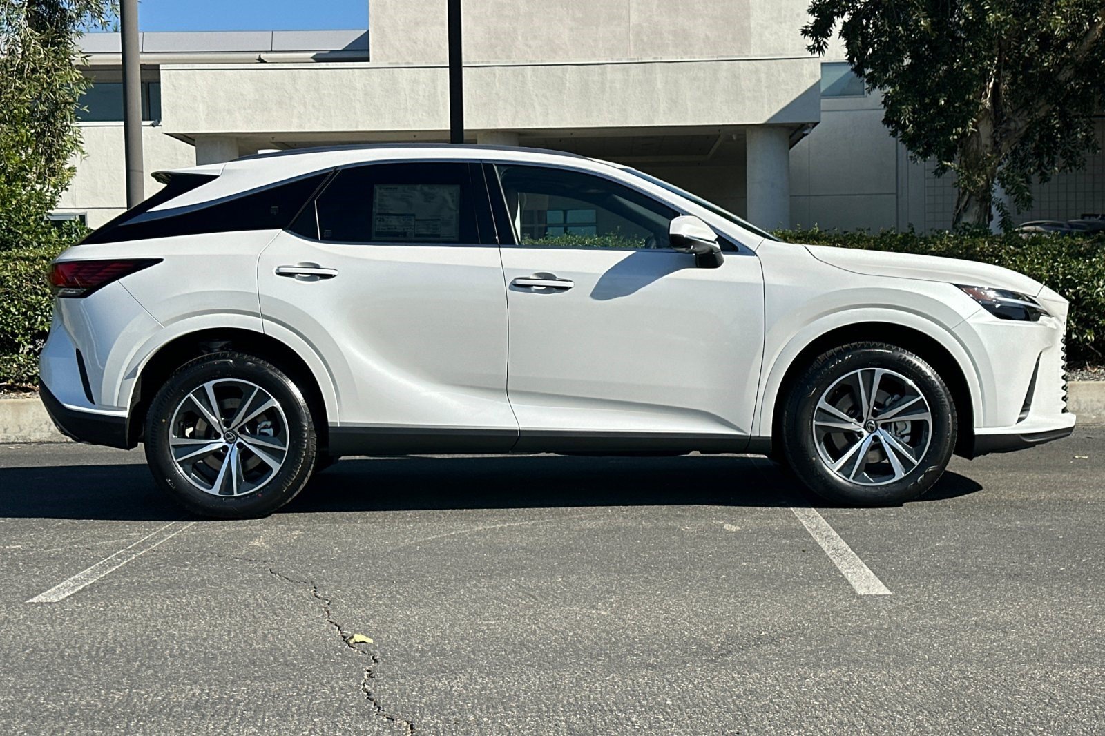 New 2026 Lexus RX 350 Premium w/ Accessory Package (2T) FWD image 7