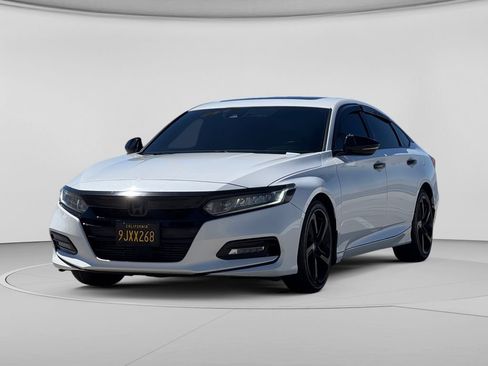Used 2019 Honda Accord Sport image 5