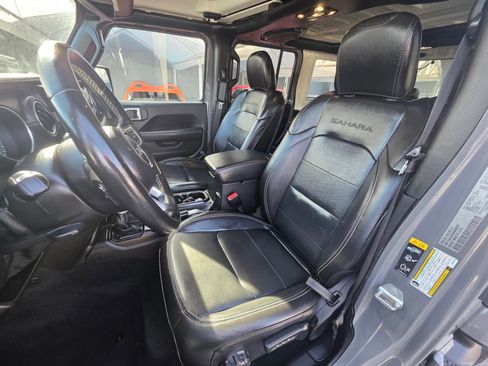 Used 2021 Jeep Wrangler Unlimited Sahara image 13