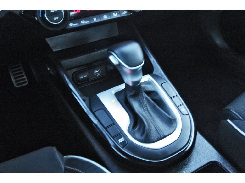 Used 2022 Kia Forte GT-Line w/ GT-Line Technology Package FWD image 27