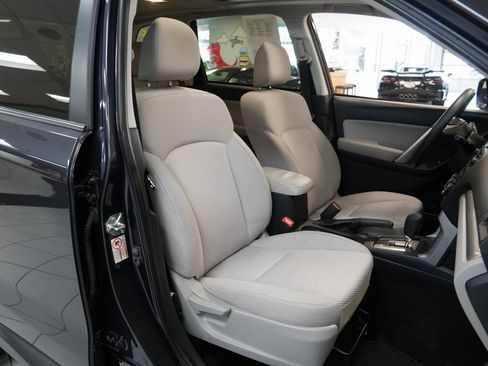 Used 2015 Subaru Forester 2.5i Premium image 28