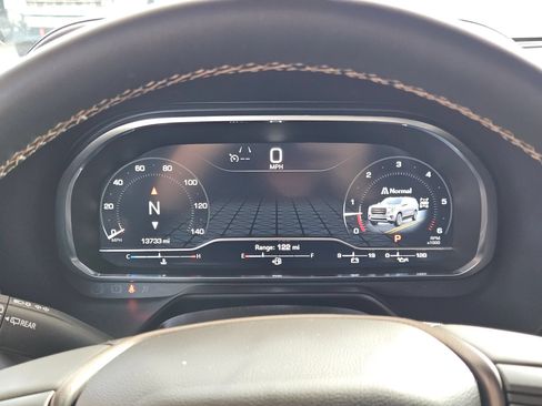Certified 2023 GMC Yukon AT4 w/ AT4 Premium Plus Package AWD/4WD image 21