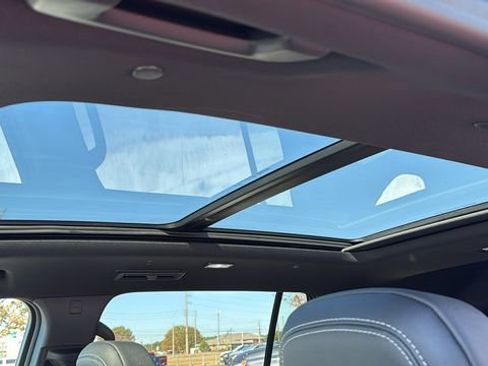 New 2026 Chevrolet Traverse LT w/ Sun and Wheel Package image 20