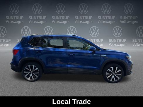 Used 2023 Volkswagen Taos SE FWD image 6