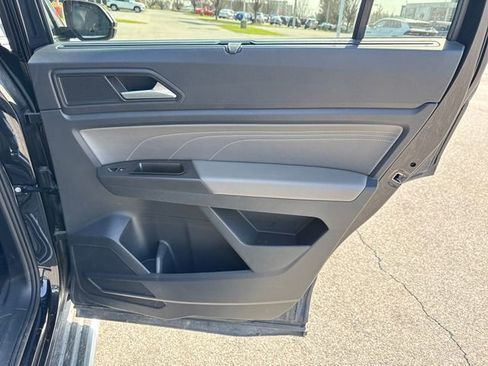 Used 2022 Volkswagen Atlas SEL image 17