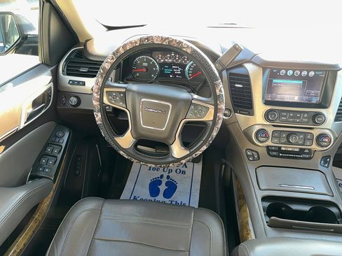 Used 2017 GMC Yukon XL Denali w/ Open Road Package image 24