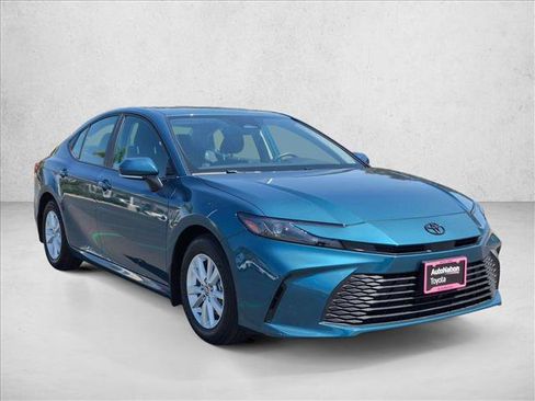 Certified 2025 Toyota Camry LE w/ Convenience Package FWD image 3